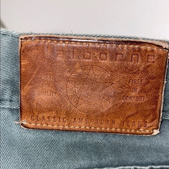 Claiborne Women's Straight Leg Jeans in Teal - Picture 10 of 13